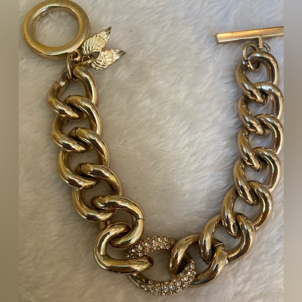Victoria Secret Chunky Gold Tone Chain Bracelet Angel‎ Wings